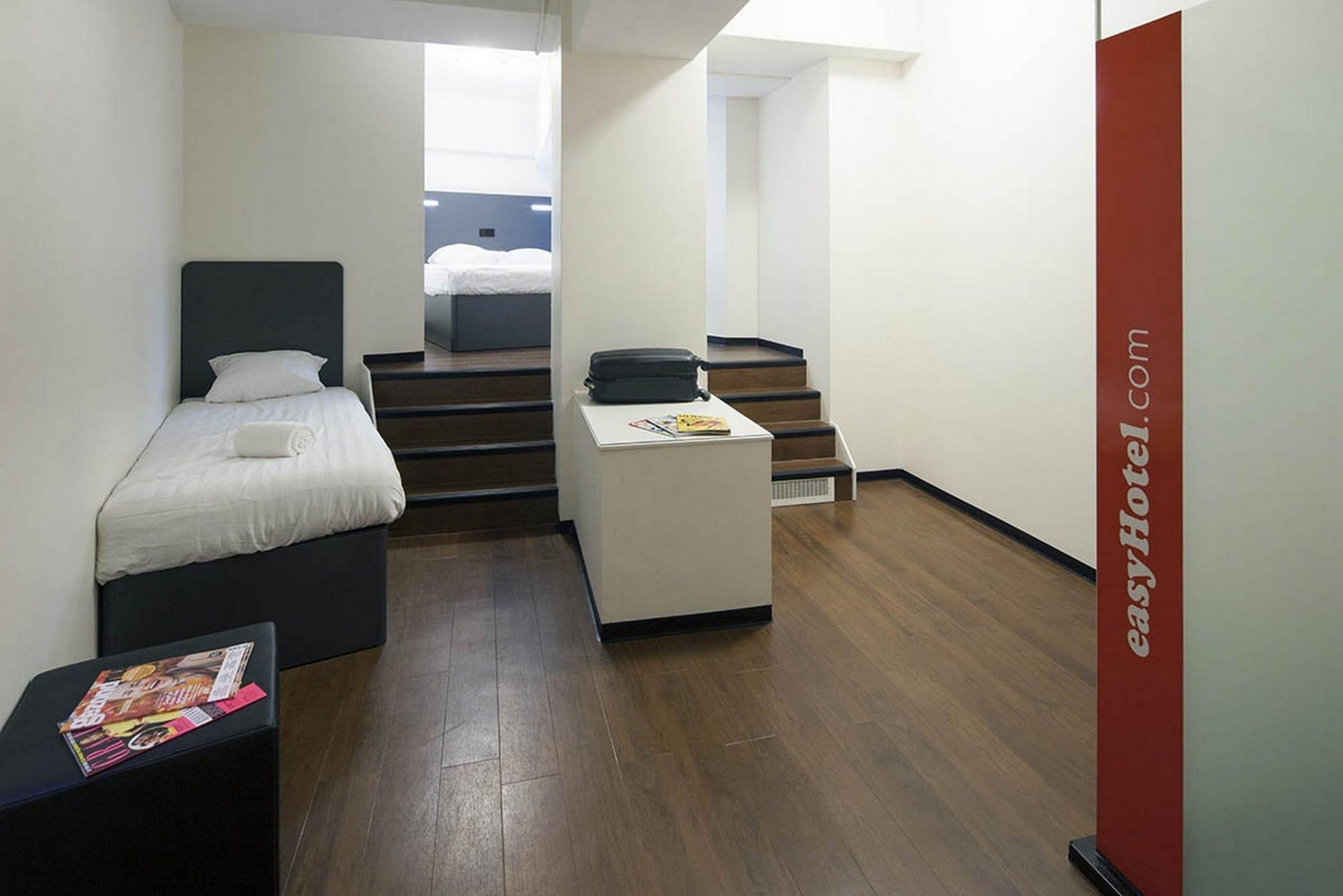 Easyhotel Rotterdam City Centre Εξωτερικό φωτογραφία