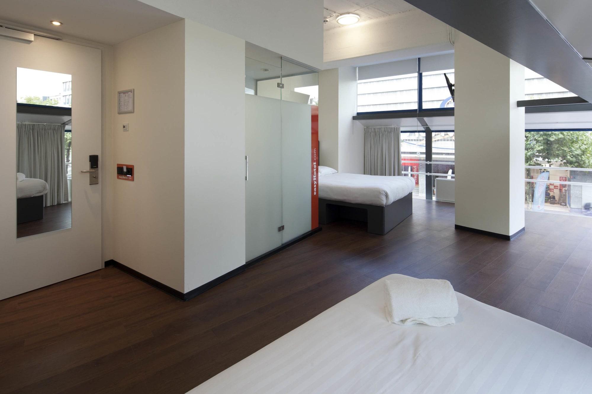 Easyhotel Rotterdam City Centre Εξωτερικό φωτογραφία