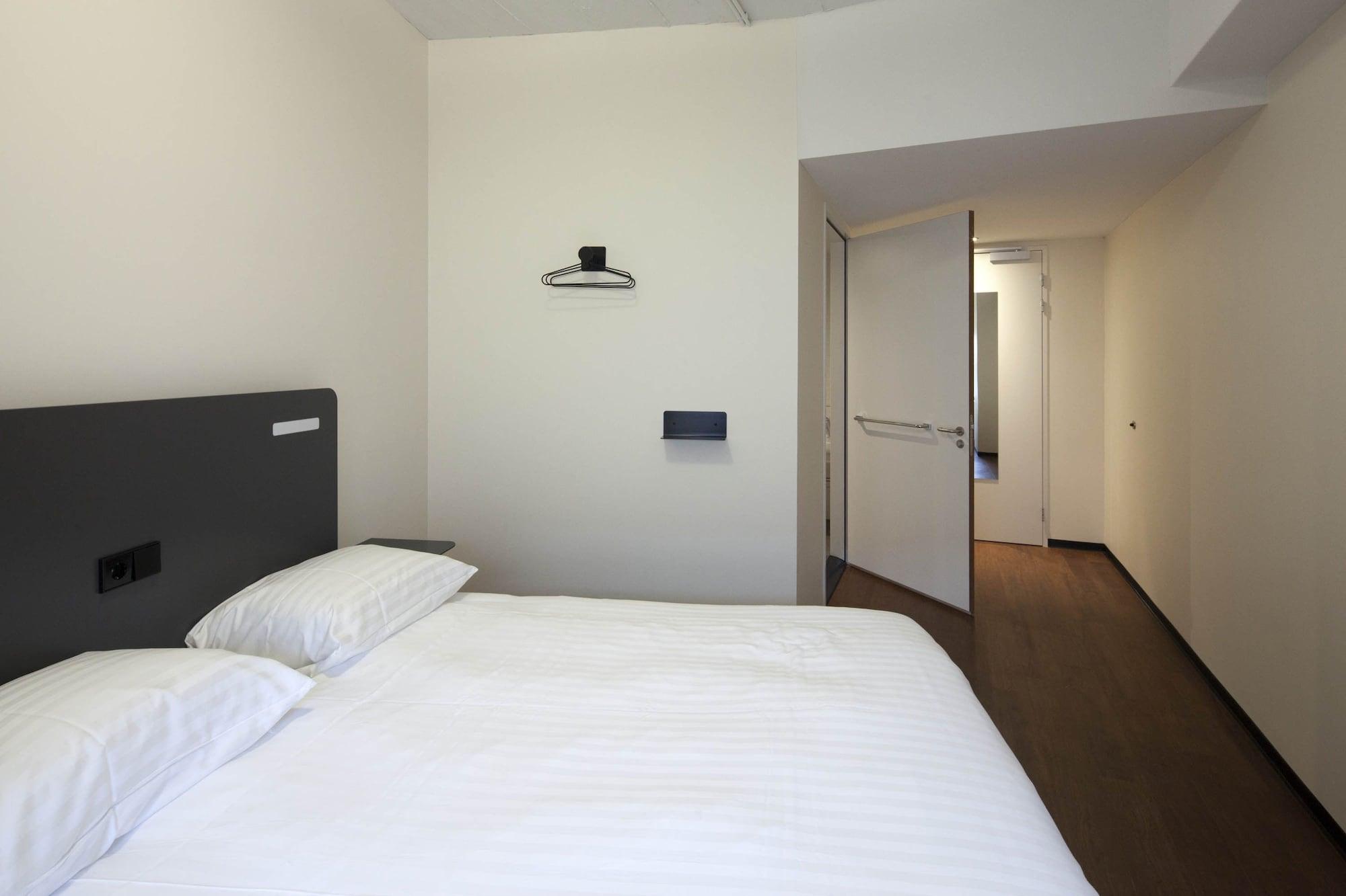Easyhotel Rotterdam City Centre Εξωτερικό φωτογραφία