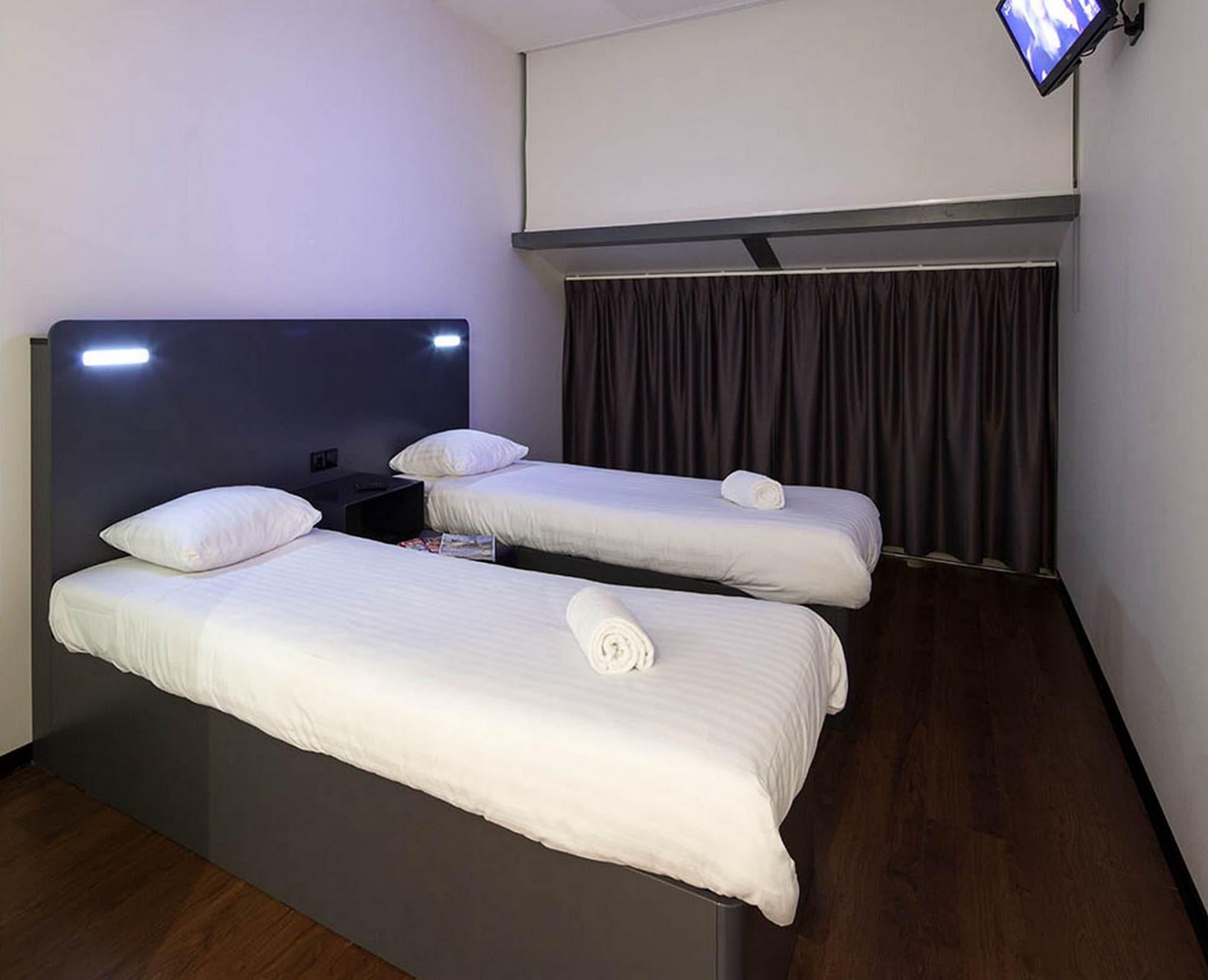 Easyhotel Rotterdam City Centre Εξωτερικό φωτογραφία