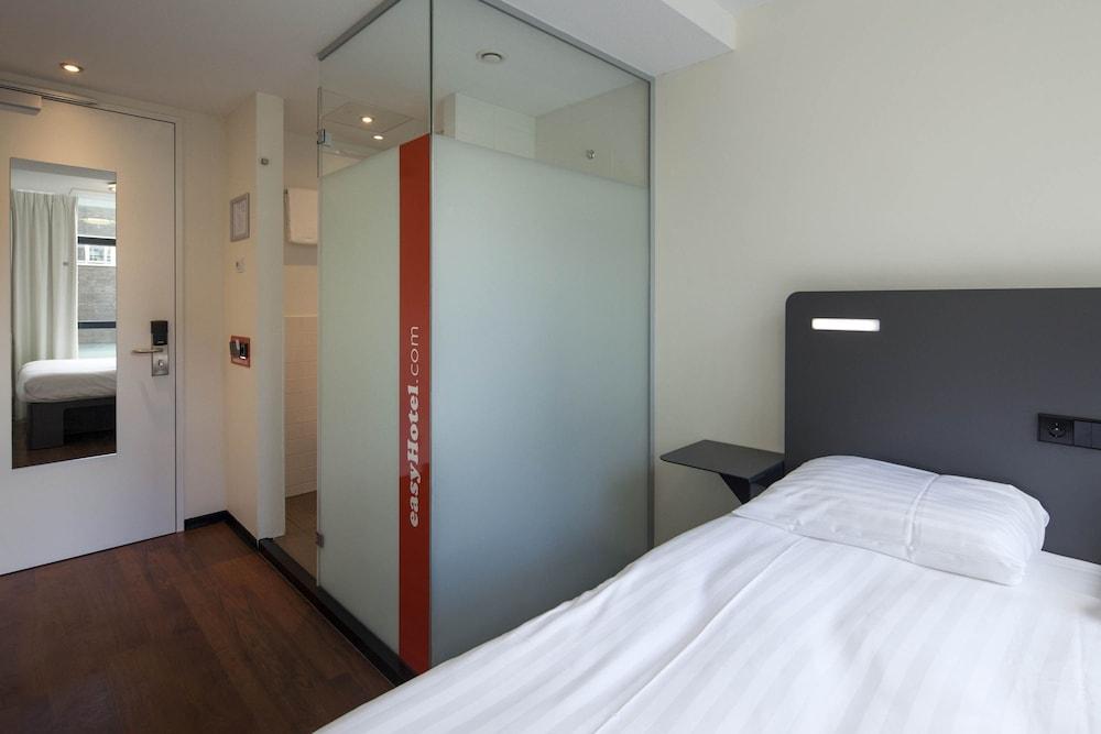 Easyhotel Rotterdam City Centre Εξωτερικό φωτογραφία