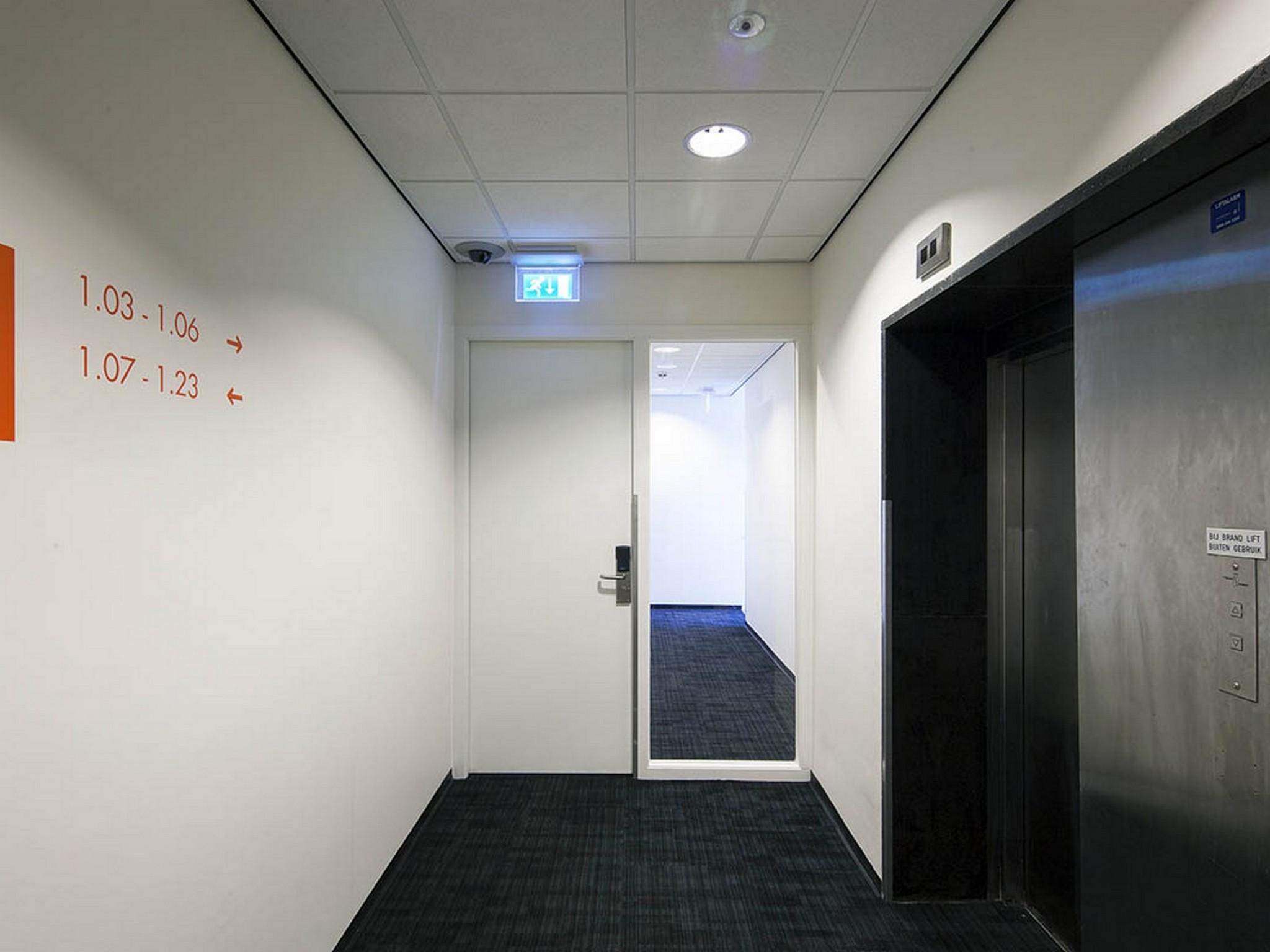 Easyhotel Rotterdam City Centre Εξωτερικό φωτογραφία