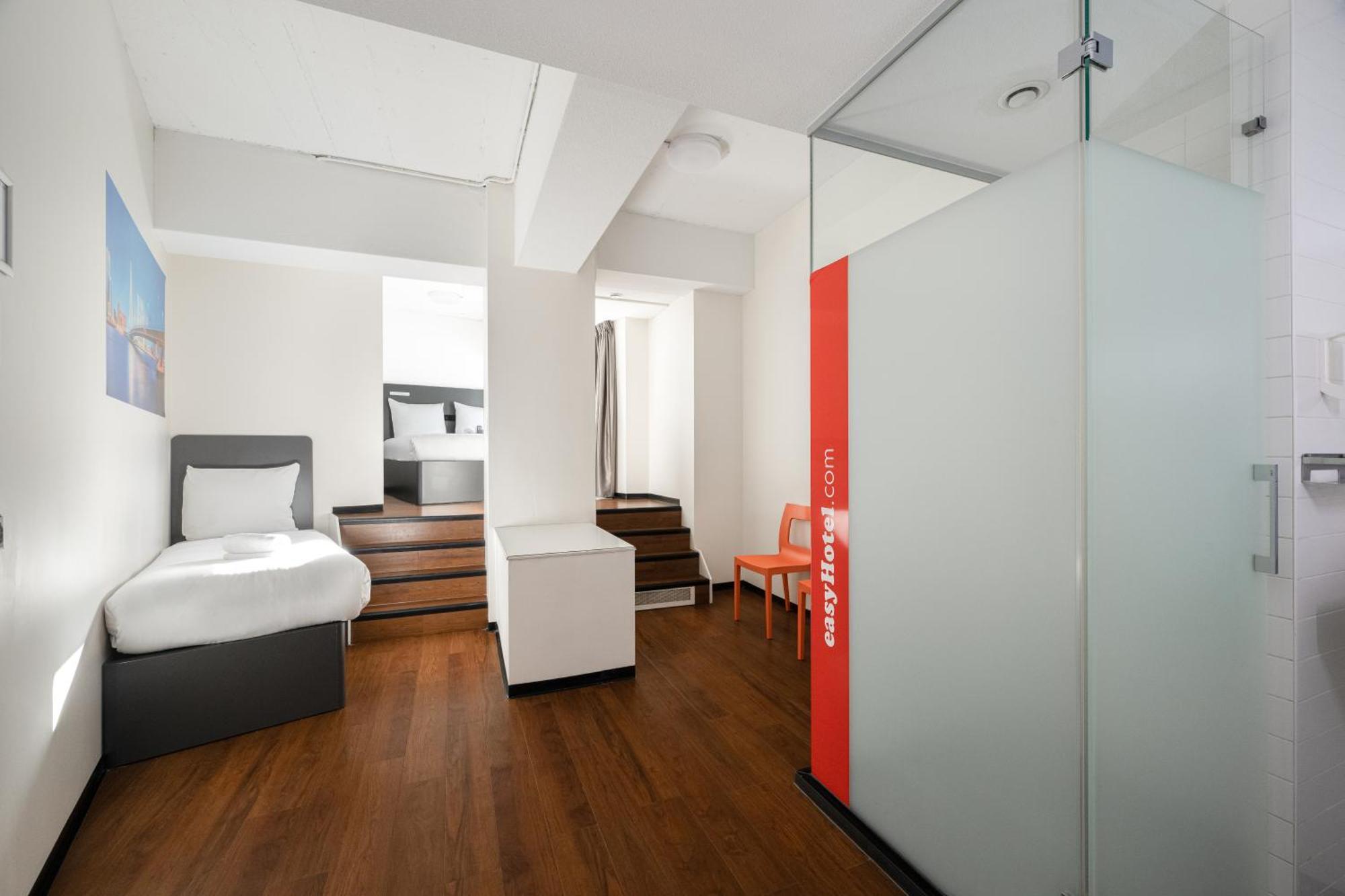 Easyhotel Rotterdam City Centre Εξωτερικό φωτογραφία