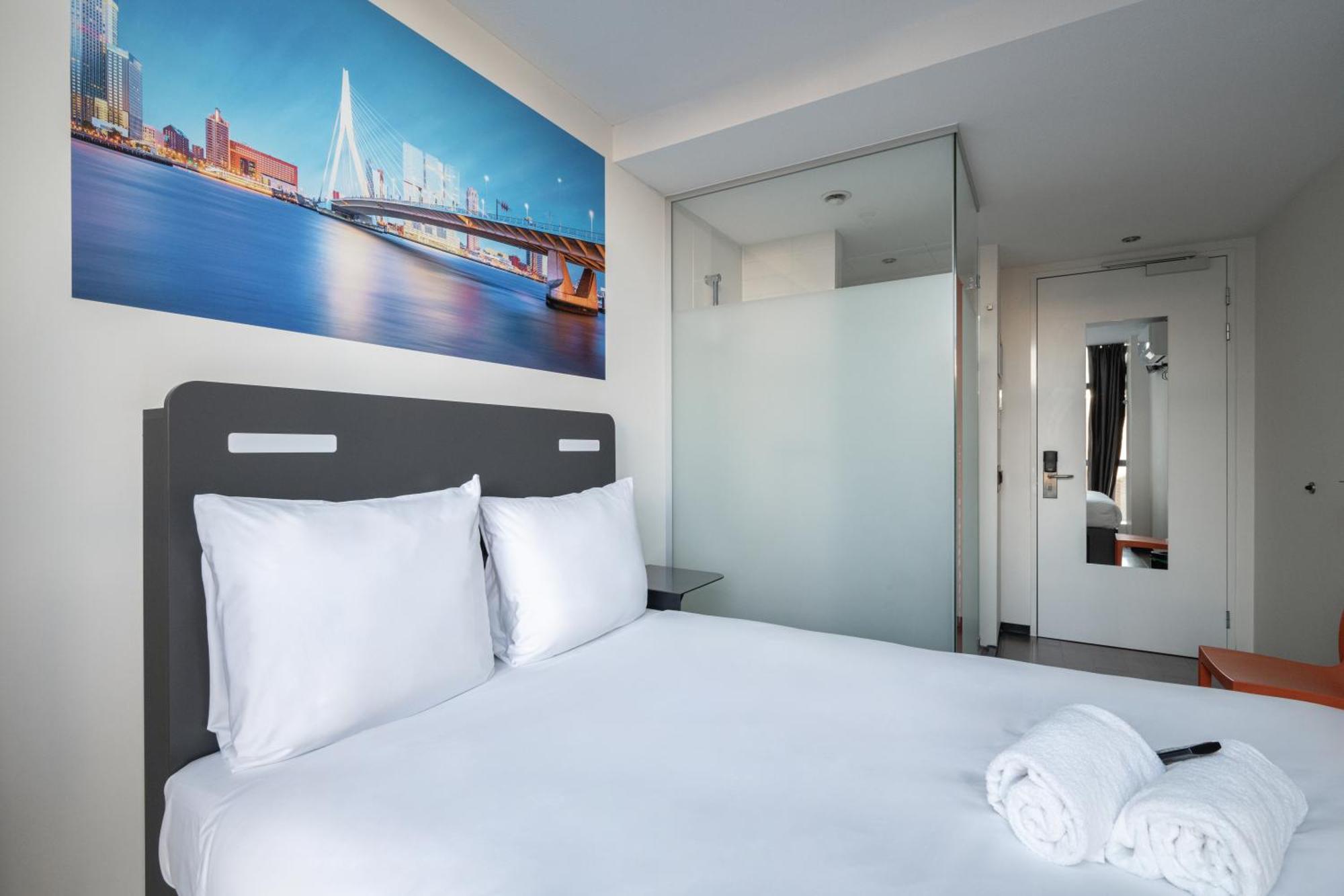 Easyhotel Rotterdam City Centre Εξωτερικό φωτογραφία
