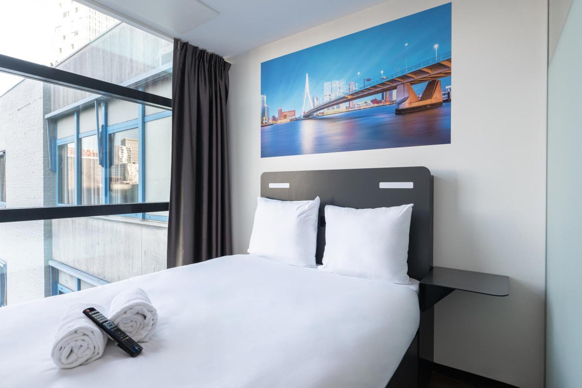Easyhotel Rotterdam City Centre Εξωτερικό φωτογραφία