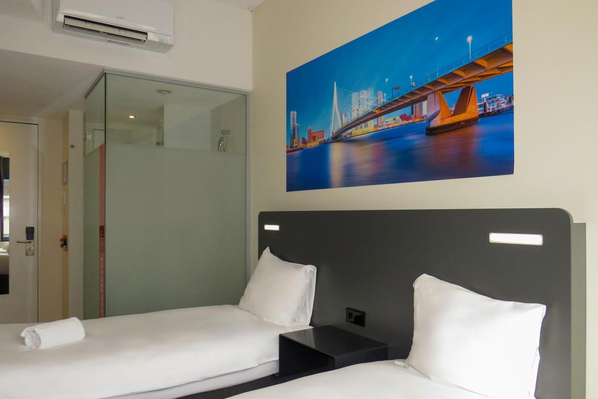 Easyhotel Rotterdam City Centre Εξωτερικό φωτογραφία