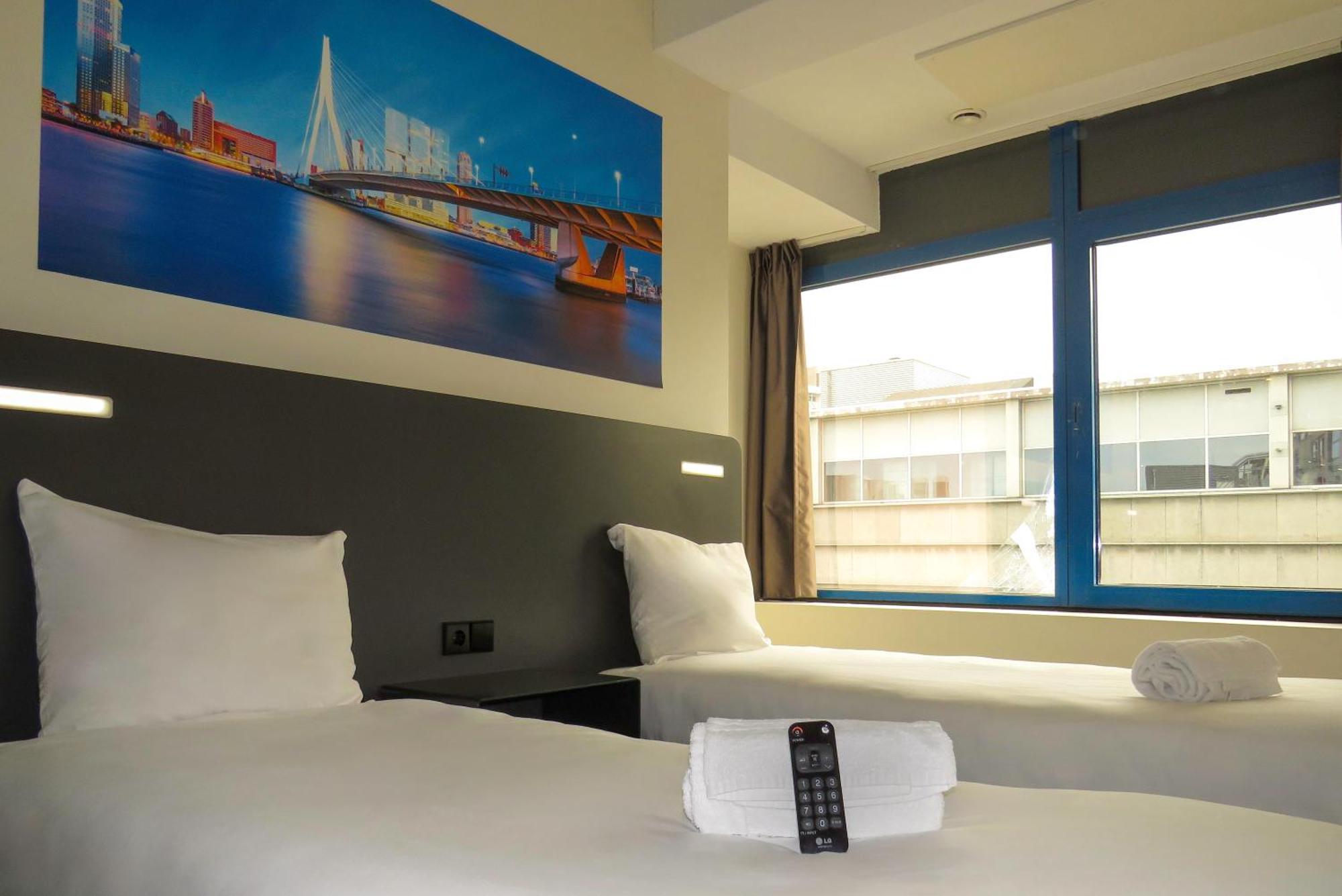 Easyhotel Rotterdam City Centre Εξωτερικό φωτογραφία