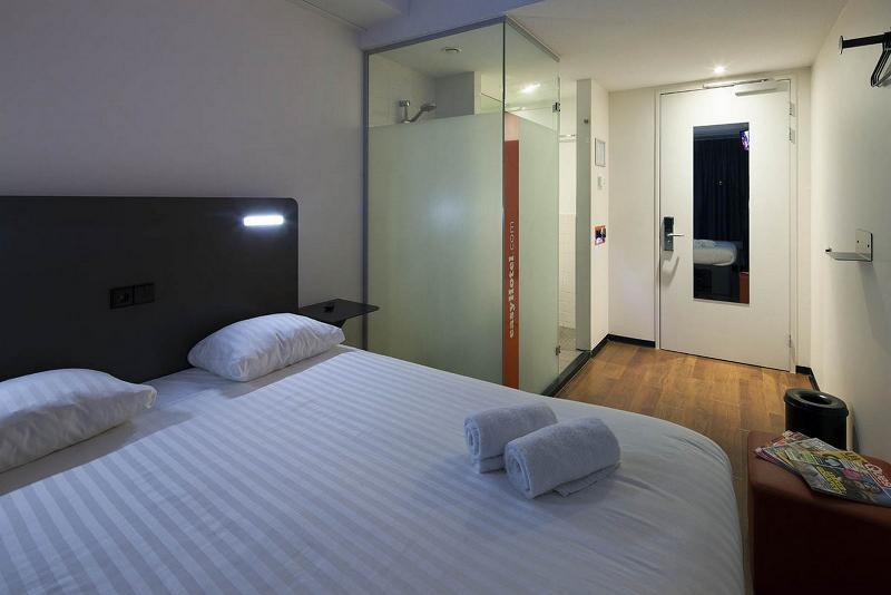Easyhotel Rotterdam City Centre Εξωτερικό φωτογραφία